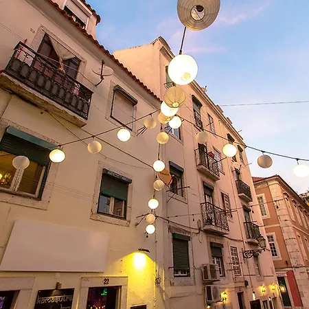 Bairro Alto Yellow By Homing Apartment *