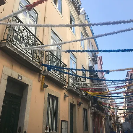 Bairro Alto Yellow By Homing דירה ליסבון